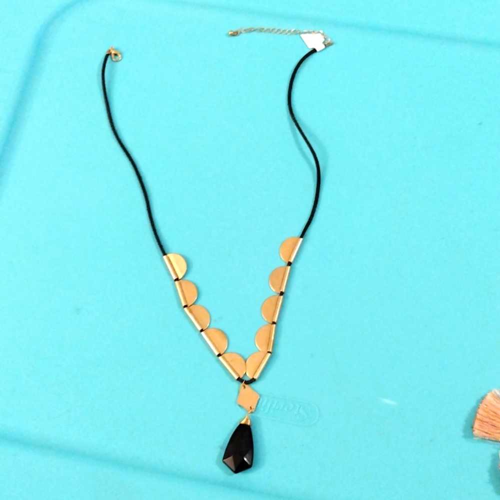 Gold Tone and Black Costume Necklace